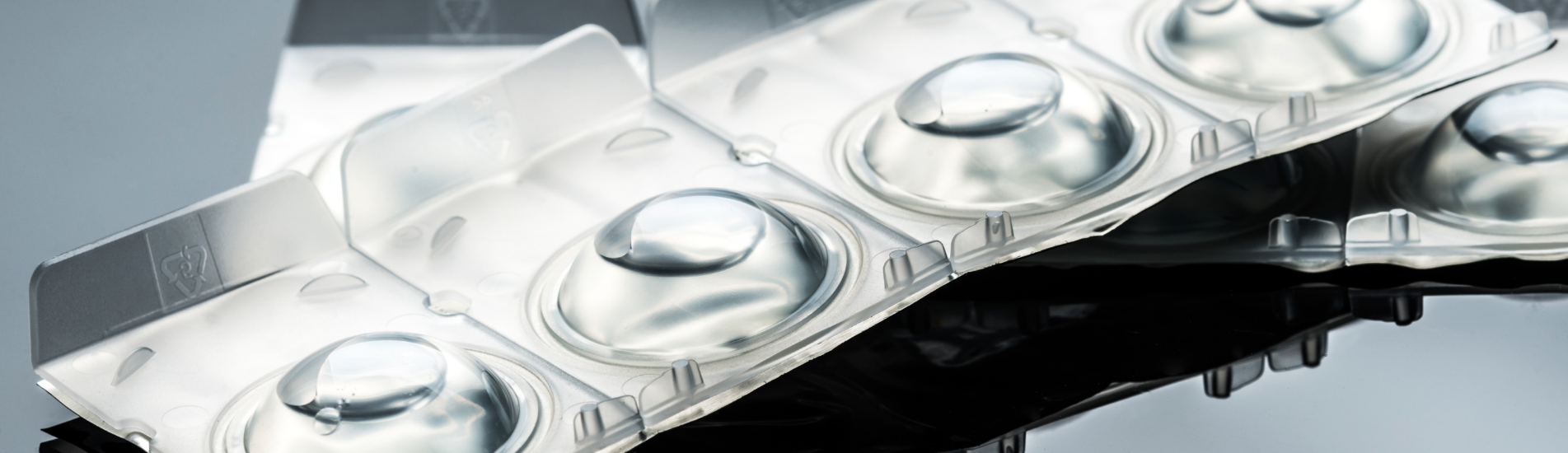 Kontaktläätsede materjalid ja omadused